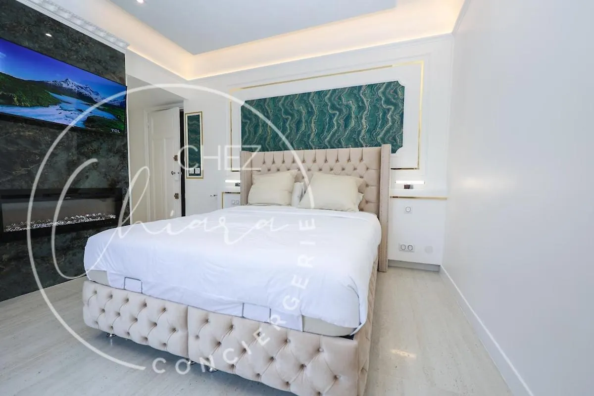 Your Suite Champs Elysees Calm And Stylish Paris