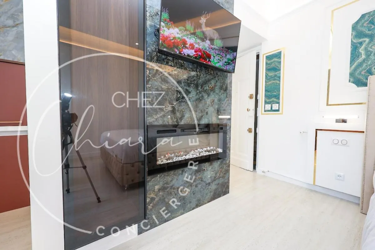 Your Suite Champs Elysees Calm And Stylish Paris