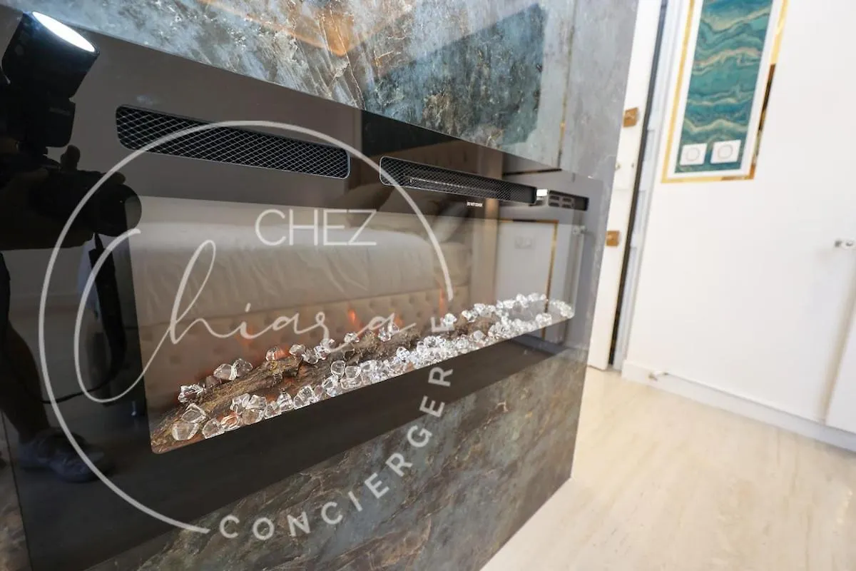 Your Suite Champs Elysees Calm And Stylish Paris Appartement