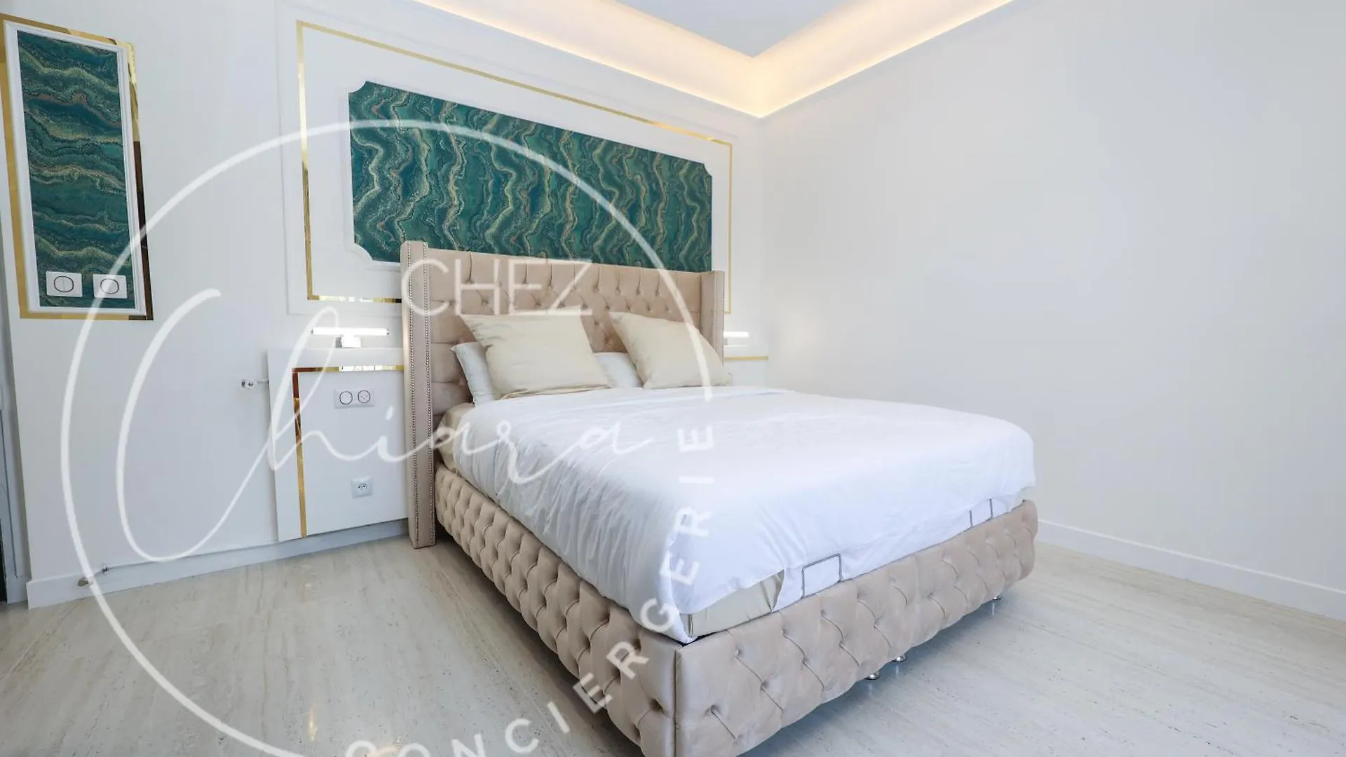 Your Suite Champs Elysees Calm And Stylish París