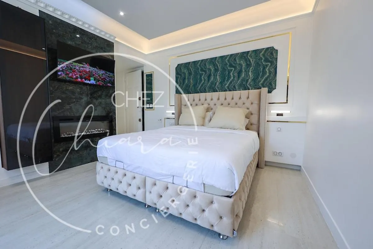 Apartment Your Suite Champs Elysees Calm And Stylish Paris France